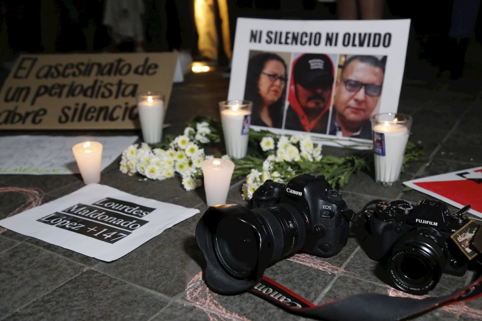 México ensancha la lista de periodistas asesinados tras la cuarta muerte en  apenas un mes | Público