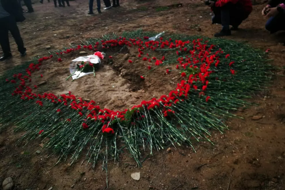 21/04/2023. Acto de homenaje a los fusilados en una fosa común del cementerio de Córdoba.
