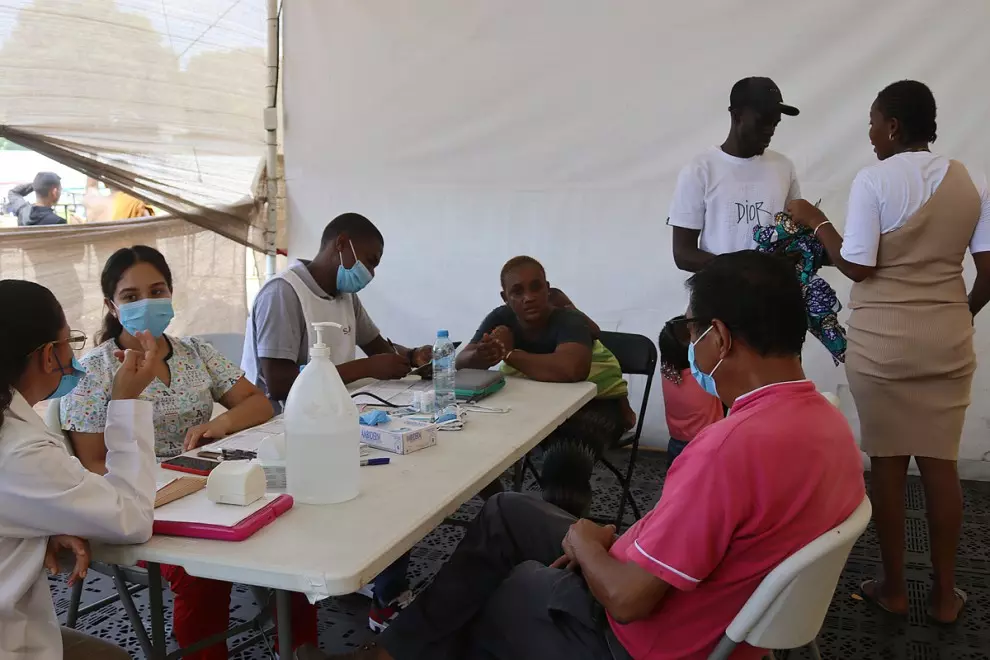 12/06/2023- Varios migrantes reciben atención medica, el 12 de junio de 2023, en Tapachula, en el estado de Chiapas (México).