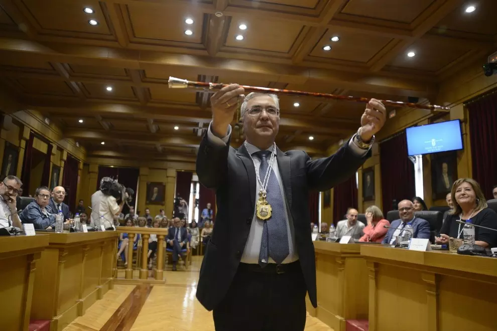 20/12/23 El nuevo presidente de la Deputación de Ourense, Luis Menor, en su toma de posesión de su cargo el pasado 17 de julio de 2023.