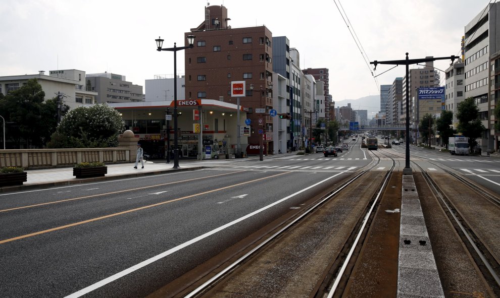 El después del tranvía visto desde el puente  Aioi en Hiroshima.- REUTERS