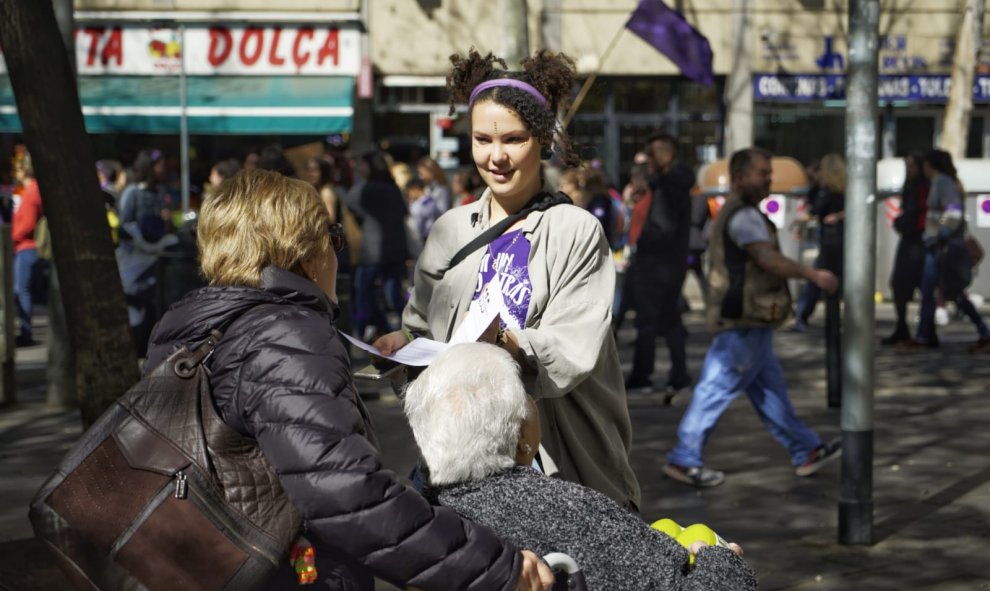 Un instante en el pasacalles reivindicativo en Barcelona.- JOEL KASHILA