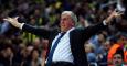 Obradovic gesticula en uno de los partidos del 'playoff' contra el Maccabi. OZAN KOSE / AFP