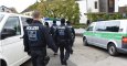 Agentes de Policía en la vivienda donde se produjo el tiroteo en la lolidad de Georgensgmünd. /BILD