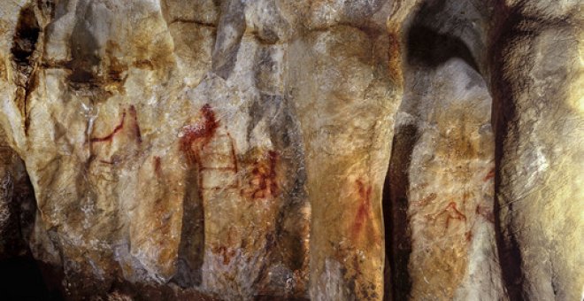 Pinturas en la cueva de La Pasiega hechas por neandertales hace más de 64.000 años / © P. Saura