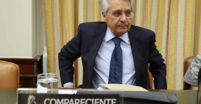 El expresidente de Caixanova, Julio Fernández Gayoso, en una comparecencia en el Congreso de los diputados. EFE