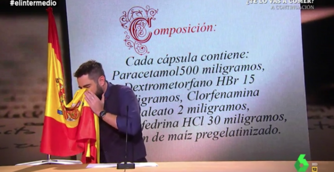 La Sexta retira el vídeo del gag de Dani Mateo sonándose los mocos en la bandera de España tras las críticas