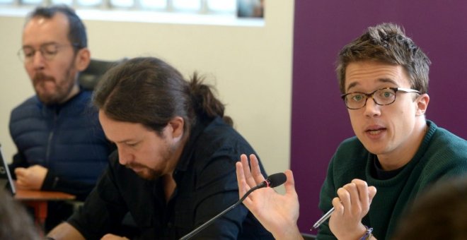 Pablo Echenique, Pablo Iglesias e Íñigo Errejón, durante una reunión del consejo ciudadano de Podemos.  PODEMOS