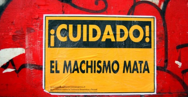 Cartel contra la violencia machista.  PAUL LOWRY / CTXT