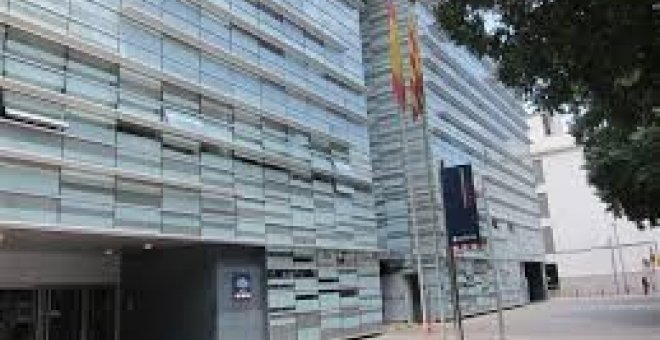 Exteriors de la comissaria de Mossos d'Esquadra a Les Corts. EUROPA PRESS