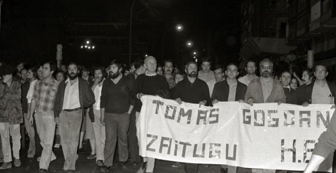 Manifestación tras el asesinato de Tomás Alba en septiembre de 1979. EUSKAL MEMORIA