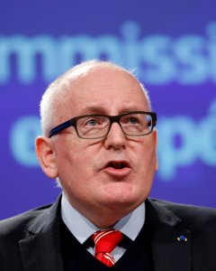 El vicepresidente primero de la Comisión Europea y responsable de Estado de derecho, Frans Timmermans. REUTERS/Francois Lenoir