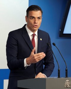 El presidente del Gobierno español, Pedro Sánchez, durante la rueda de prensa en Bruselas tras la reunión del Consejo Europeo. EFE/ Horst Wagner