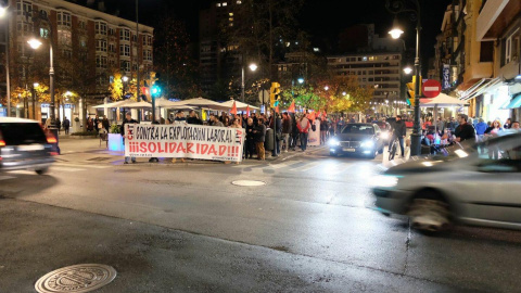 Manifestación organizada por la CNT de Gijón contra la explotación laboral.