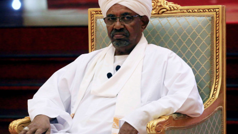 11/04/2019 - Omar al-Bashir, se dirige a la reunión del Comité de Diálogo Nacional en el Palacio Presidencial en Jartum | Reuters/ Mohamed Nureldin Abdallah