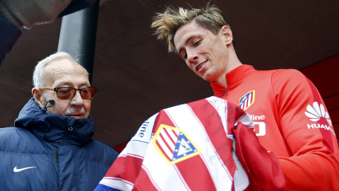 Encuentro de Manuel Briñas y Fernando Torres en 2016 | Atlético de Madrid