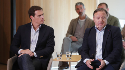 El líder de Ciudadanos, Albert Rivera, y Joan Mesquida, durante la presentación de este último a las primarias de Ciudadanos en Baleares | EUROPA PRESS