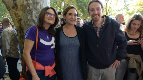 Mònica Oltra, Ada Colau y Pablo Iglesias en la Marcha.