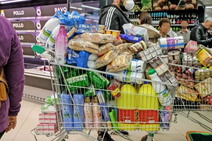 La inflación se moderó al 3,4% en junio y la subida del precio de los alimentos marcó un mínimo