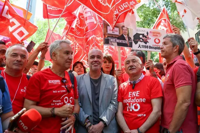 Vodafone España reduce el ERE a 898 trabajadores y admite las prejubilaciones