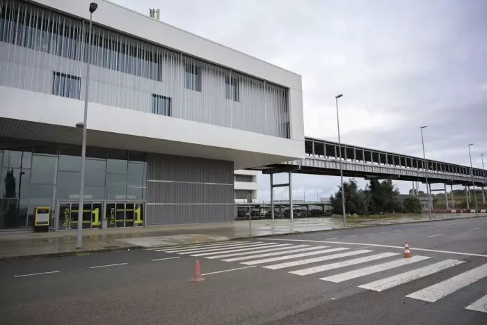 El Gobierno descarta instalar el centro de acogida de migrantes en el aeropuerto de Ciudad Real