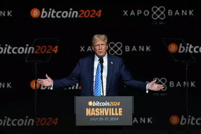 El bitcoin sube casi un 30% desde la victoria de Donald Trump