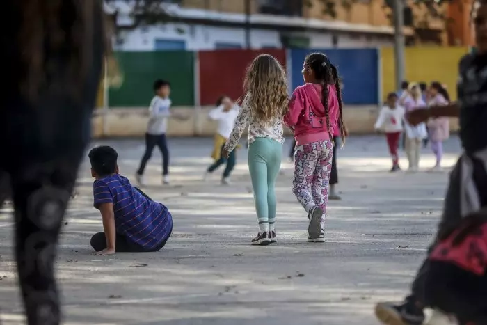 Las señales del maltrato infantil: rabia, cambios de rutina, miedos, juegos violentos