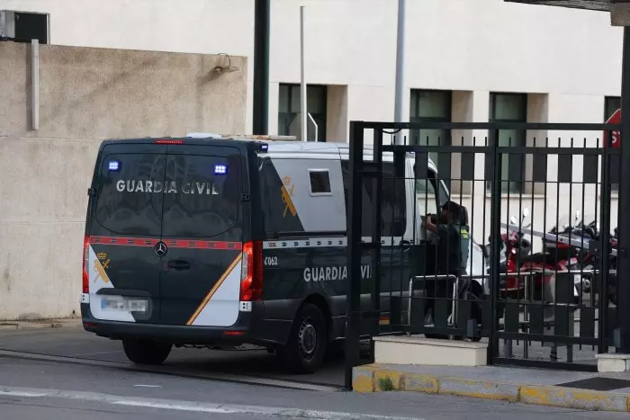 Los seis primeros investigados por la narcolancha de Barbate que mató a dos guardias civiles evitan la prisión