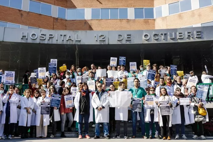 Denuncian la suspensión de cirugías en el Hospital 12 de Octubre por fallos tras la privatización del servicio de esterilización