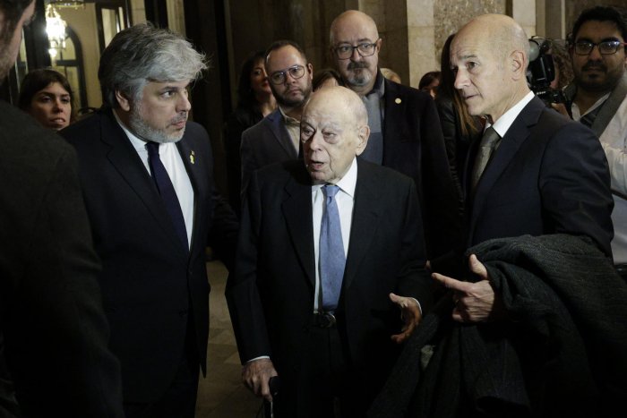 Deu anys de la confessió de Jordi Pujol que va dinamitar el seu prestigi