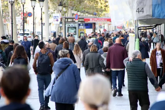 El 60% dels catalans estan d'acord amb la rebuda de migrants, segons un sondeig