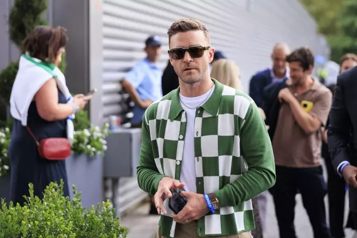 Detienen a Justin Timberlake por conducir bajo los efectos de las drogas