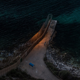 Espigón de la valla de Melilla. Foto: Ignacio Marín / porCausa.