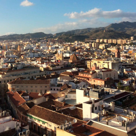  Las plazas de apartamentos turísticos se han disparado en todos los barrios malagueños. - OMAU