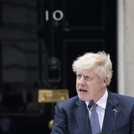  El primer ministro británico, Boris Johnson, anuncia su renuncia como líder del Partido Conservador en Downing Street, Londres, Gran Bretaña, el 7 de julio de 2022.- EFE