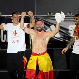 Daniel Carvajal durante la celebración de la selección española en Madrid.- Europa Press