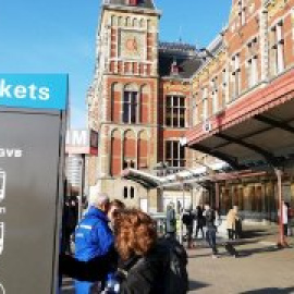 Amsterdam implanta la tecnología de Indra en la venta de billetes del transporte público