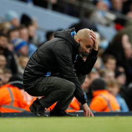 Pep Guardiola se lamenta en un partido del Manchester City. /REUTERS