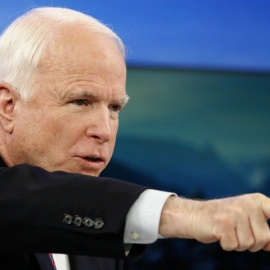 El senador estadounidense y excandidato republicano a la Casa Blanca John McCain. REUTERS/Ruben Sprich/Archivo