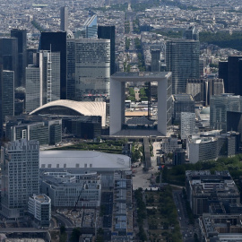 Vista del distrito financiero de La Defense, en Nanterre, al oester de Paris, donde tiene su sede la Autoridad Bancaria Europea (EBA, por las siglas de European Banking Authority), el regulador financiero de la UE. AFP/Emmanuel Dunand