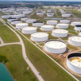 Las tres grandes petroleras de EEUU pagaron más de 42.000 millones de dólares a administraciones extranjeras en 2023