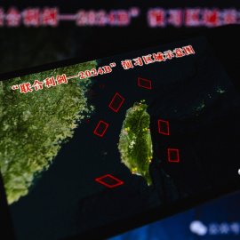 Imagen publicada por el ejército chino con un mapa de las ubicaciones de los ejercicios militares en torno a Taiwan.