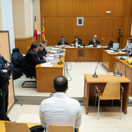 22/02/2024 El exfutbolista Dani Alves durante su juicio en la Audiencia de Barcelona, a 5 de febrero de 2024.