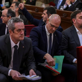 Los líderes independentistas, el exvicepresidente de la Generalitat Oriol Junqueras (d); el exconsejero de Asuntos Exteriores Raül Romeva (c) y el exconsejero de Interior Joaquim Forn. /EFE