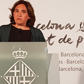 La alcaldesa de Barcelona, Ada Colau, en su declaración institucional la víspera del aniversario del 17A. EUROPA PRESS