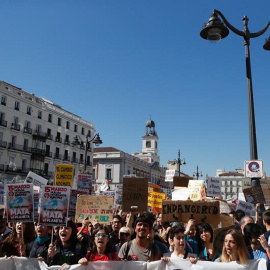 El movimiento Fridays for future vuelve a protestar este viernes en las principales ciudades de España. J.P. Gandúl / EFE