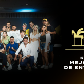 El equipo al completo de la Kings League. Foto: Kosmos