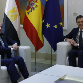 El presidente del Gobierno, Pedro Sánchez, se reúne con el presidente de Egipto, Abdelfatah al Sisi, con motivo de su visita oficial a España, este miércoles en el Palacio de La Moncloa.