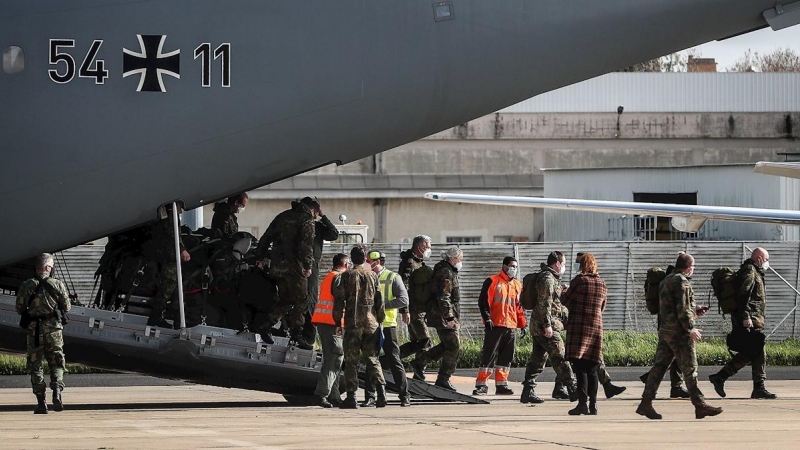 Militares alemanes desembarcan en Portugal para ayudar al país a gestionar la pandemia.