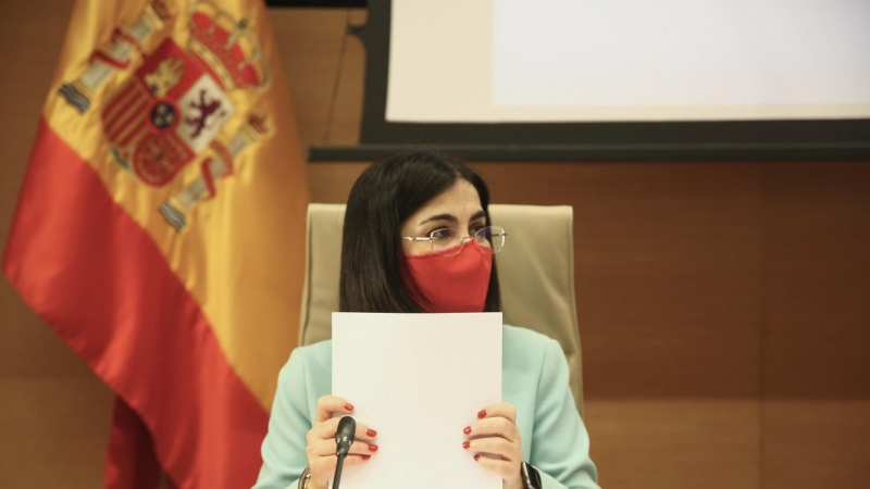 La ministra de Sanidad, Carolina Darias, durante la Comisión de Sanidad del Congreso, en Madrid (España), a 25 de marzo de 2021